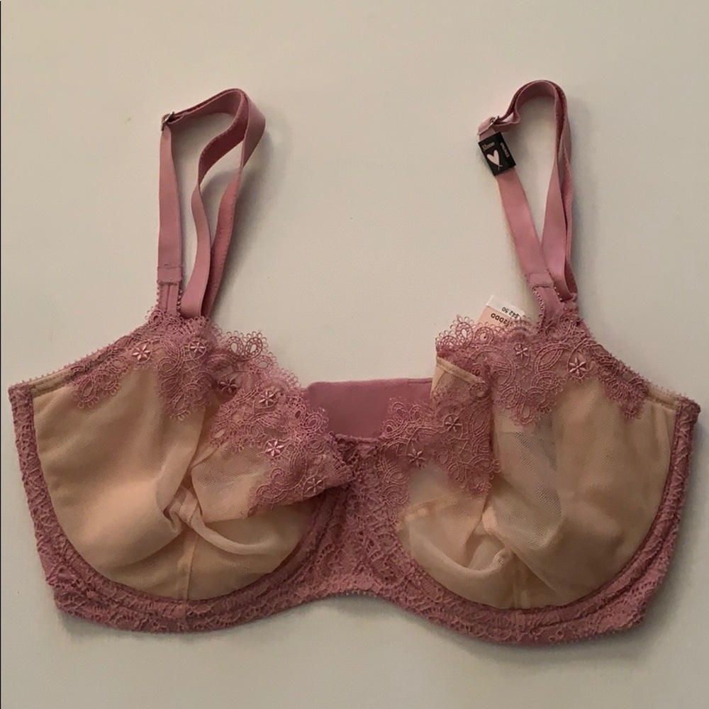 LAST DAY! 📦 VS Lace Bra